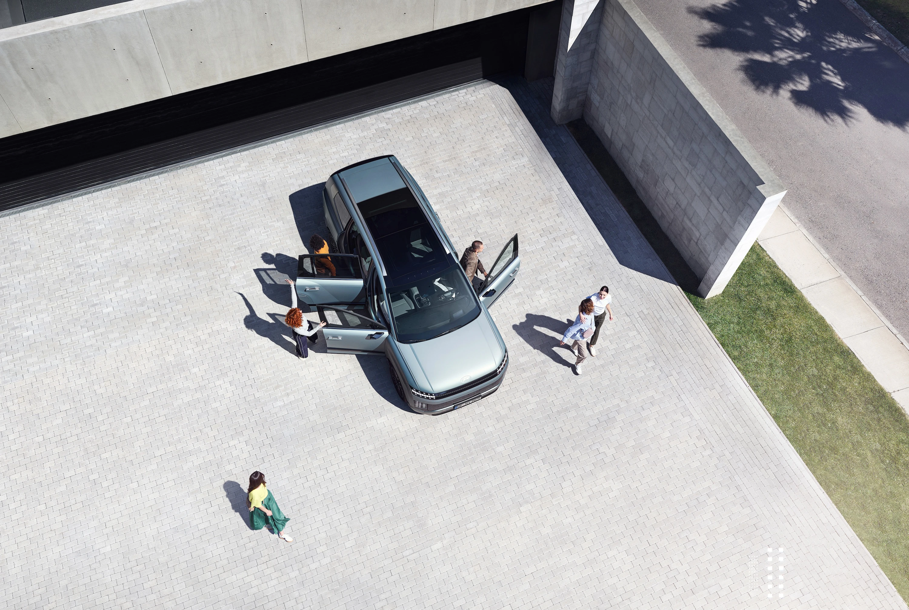 Hyundai IONIQ 9 Exterior Top View EU 16